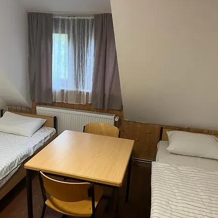 Waldschloesschen Ricklingen Albergue