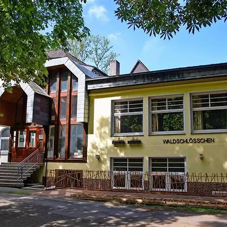 Albergue Waldschloesschen Ricklingen *